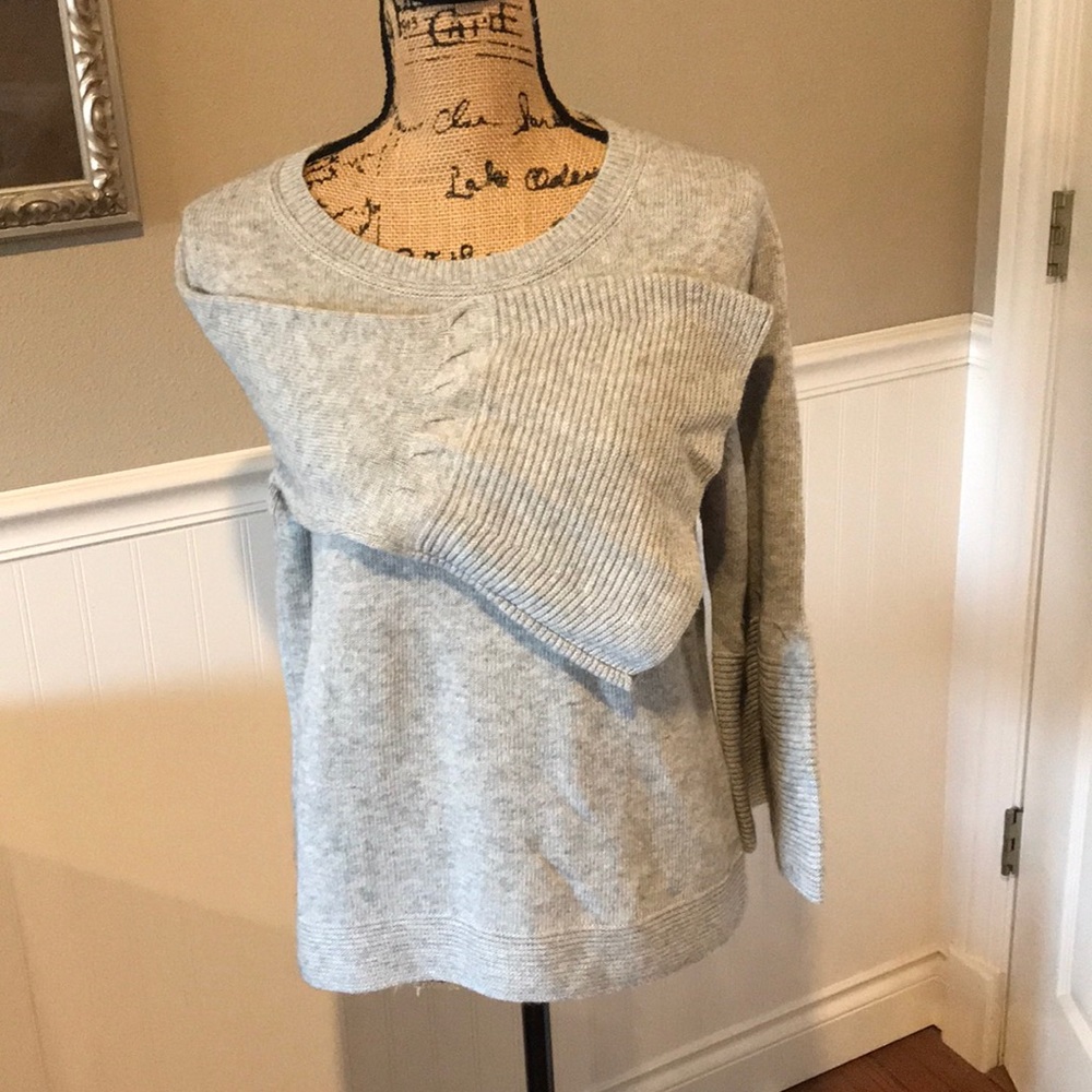 Banana Republic bell-sleeve sweater